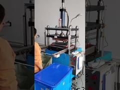 機械スタンピングはバリを除去し、手動操作に代わって便利かつ迅速になります。